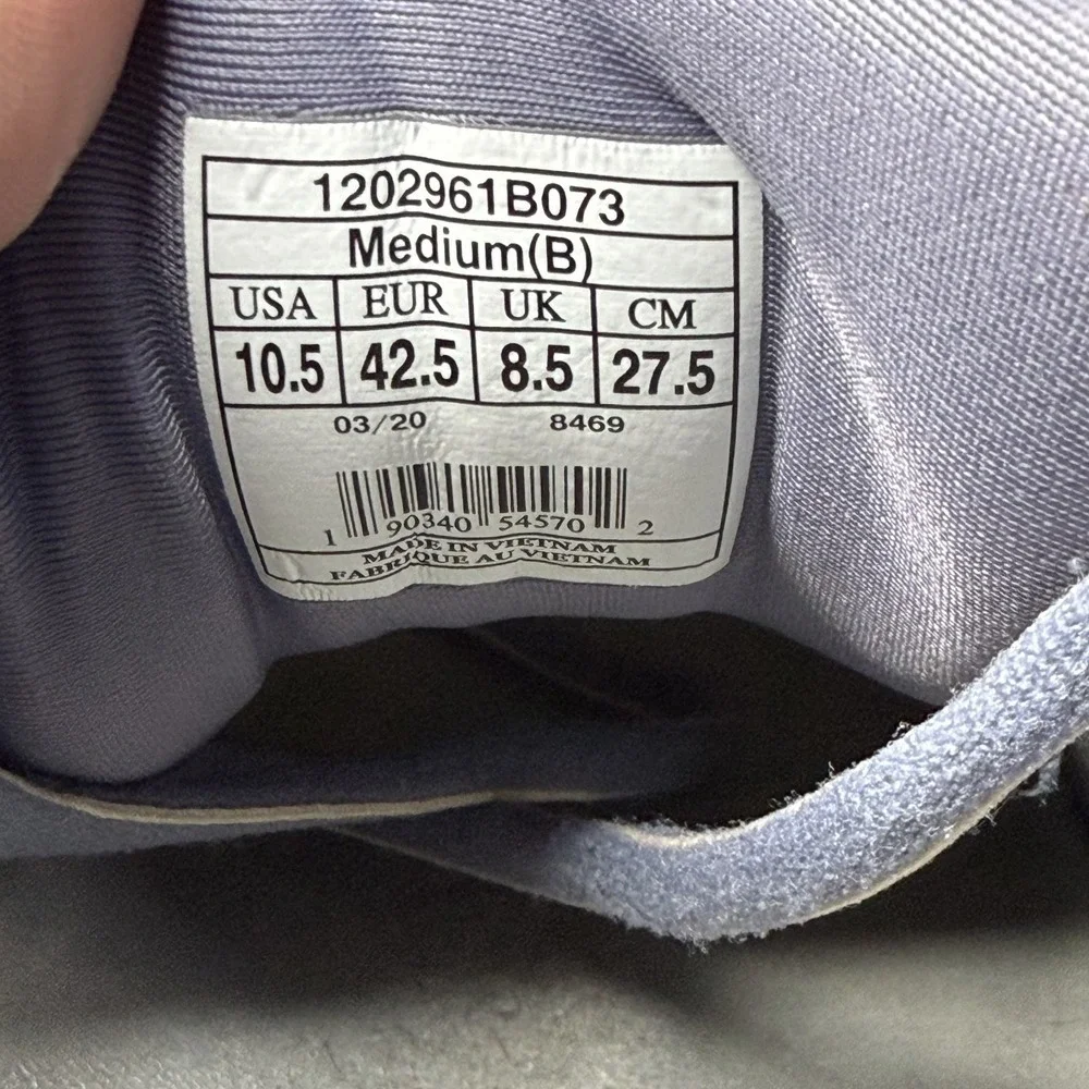 Brooks Adrenaline GTS 20 1202961B073 Women US 10.5 B Running Shoes Gray Sneakers